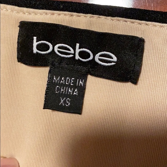 Like New Bebe Snake Print Sequin Skirt Size XS - Picture 2 of 5